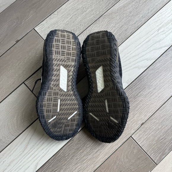 Adidas FitBoost Trainer Shoe - Women's Training | Size: 8 | Fair Condition - Picture 10 of 10